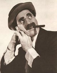 GrouchoMarxCigar.jpg