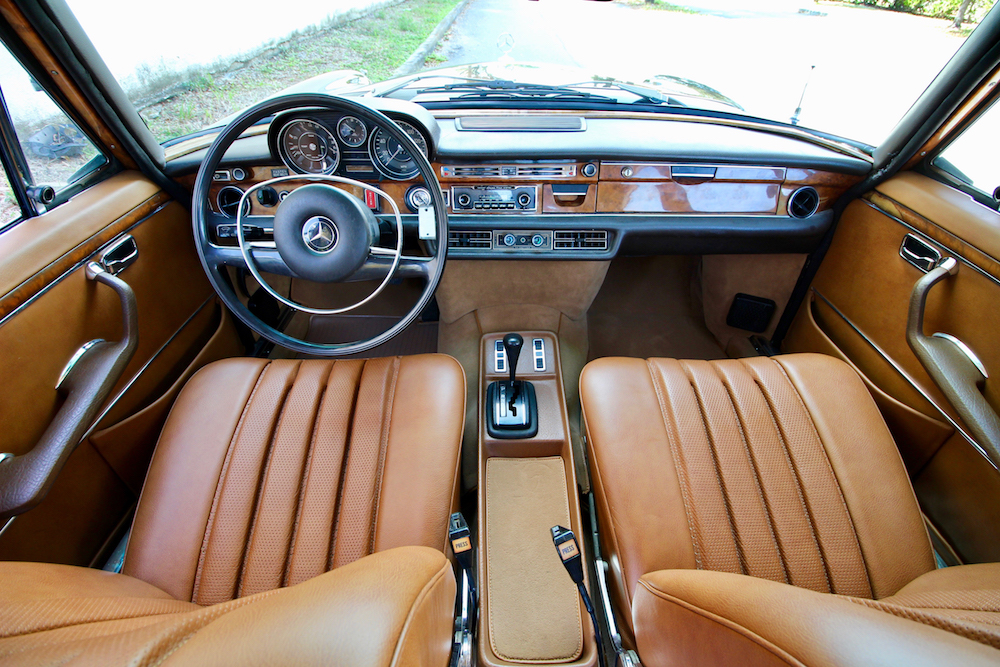 1972-Mercedes-300SEL-Palm-Beach-Classics_0400.jpg