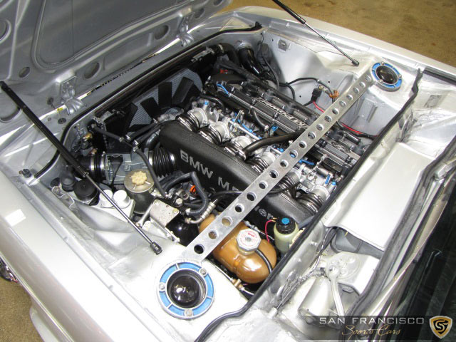 1973 bmw 3.0 cs m6 hotrod engine bay.jpg