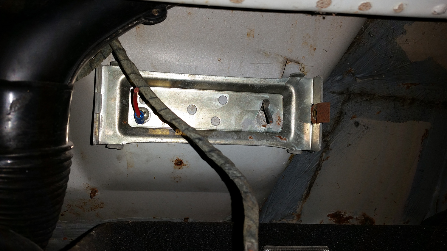 20171202-amp bracket.jpg