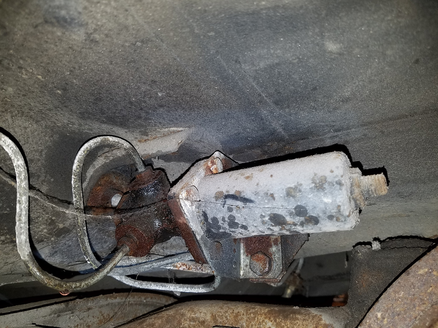 20200721-brake valve BEFORE.jpg