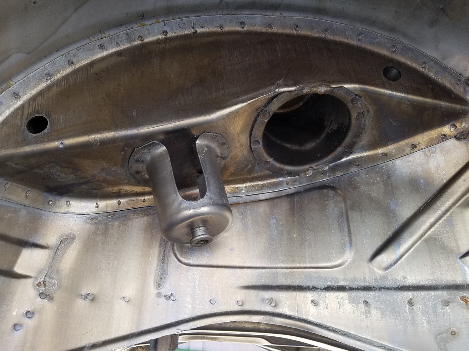 20200925-left rear well.jpg