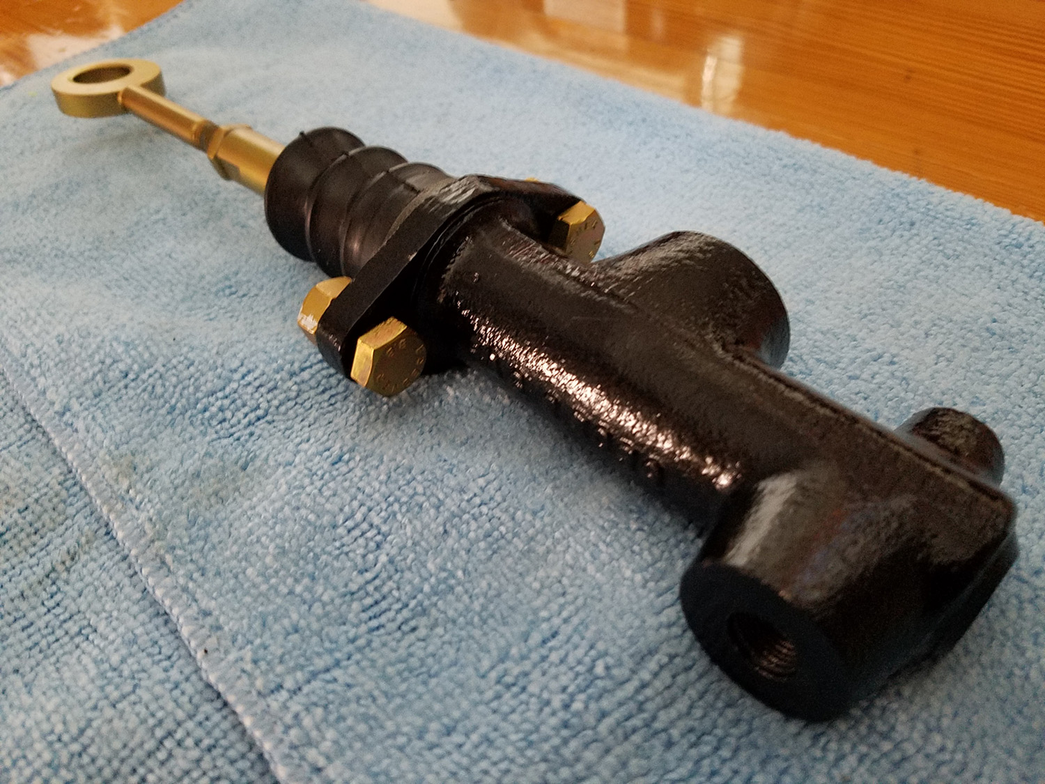 20201129-clutch MC 02.jpg