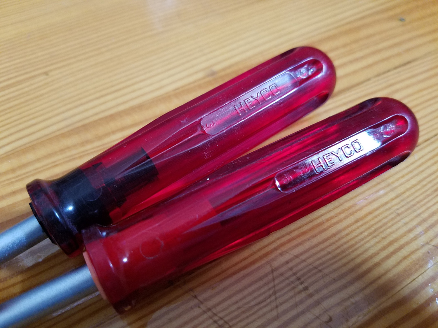 20210517-red white black 1.jpg