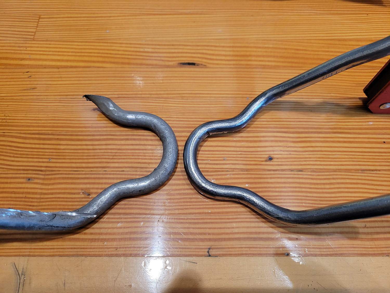 20211127-01-orig and CK tow hooks.jpg