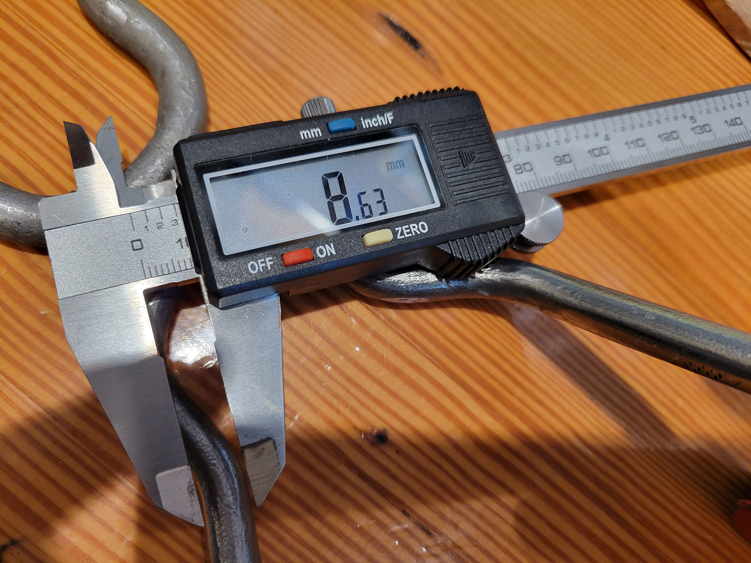 20211127-03-CK tow hook.jpg