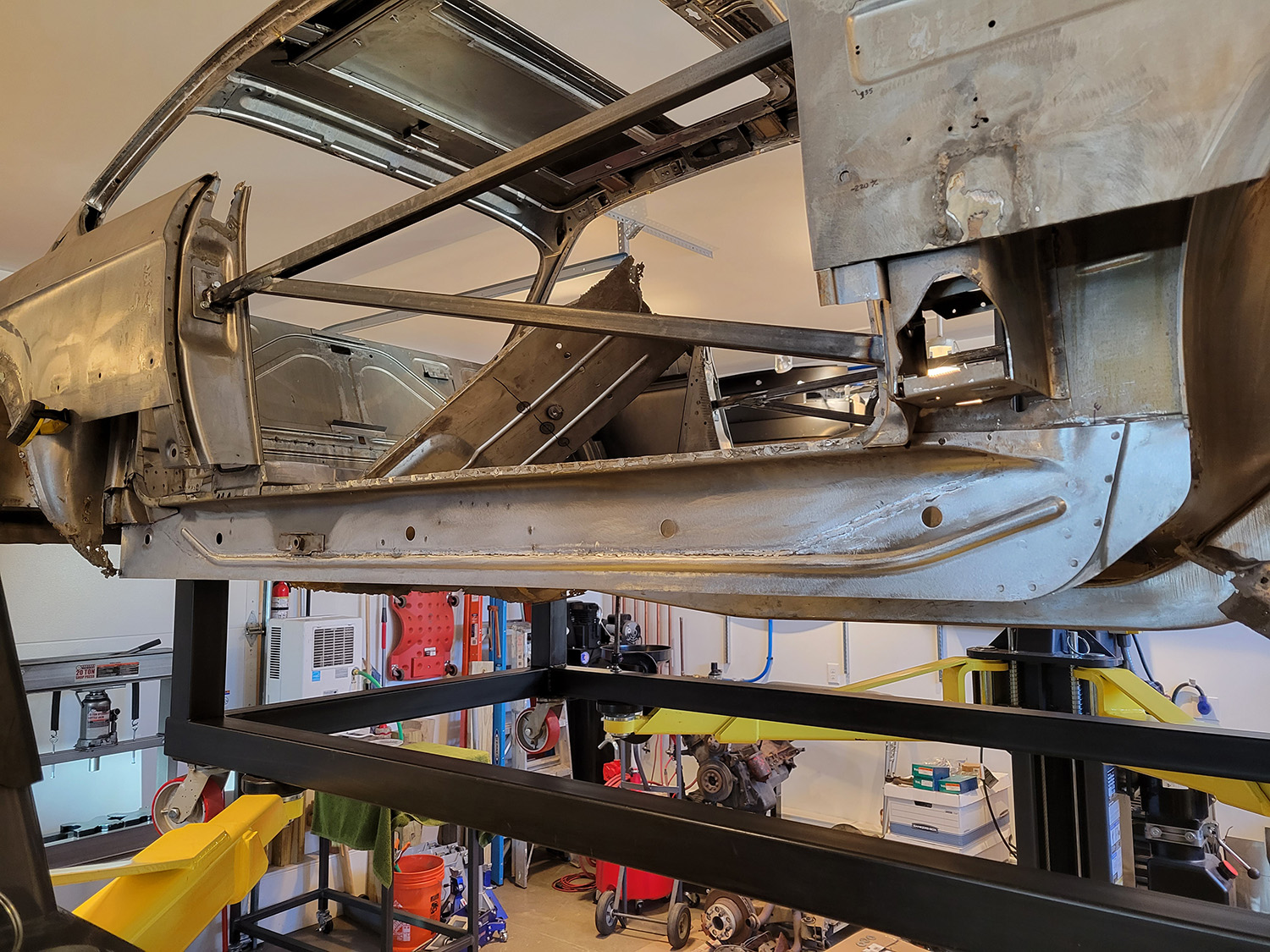 20220102-rt inner sill welded.jpg