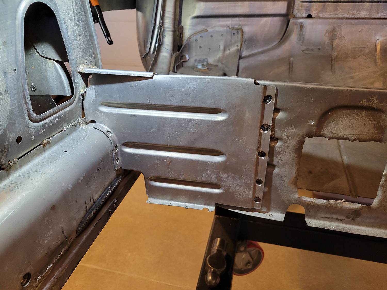 20220220-inner sill gusset 01.jpg