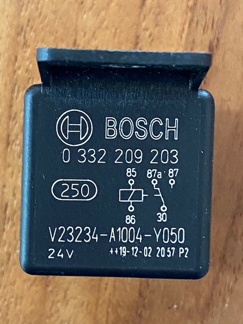 24 V relay.jpg