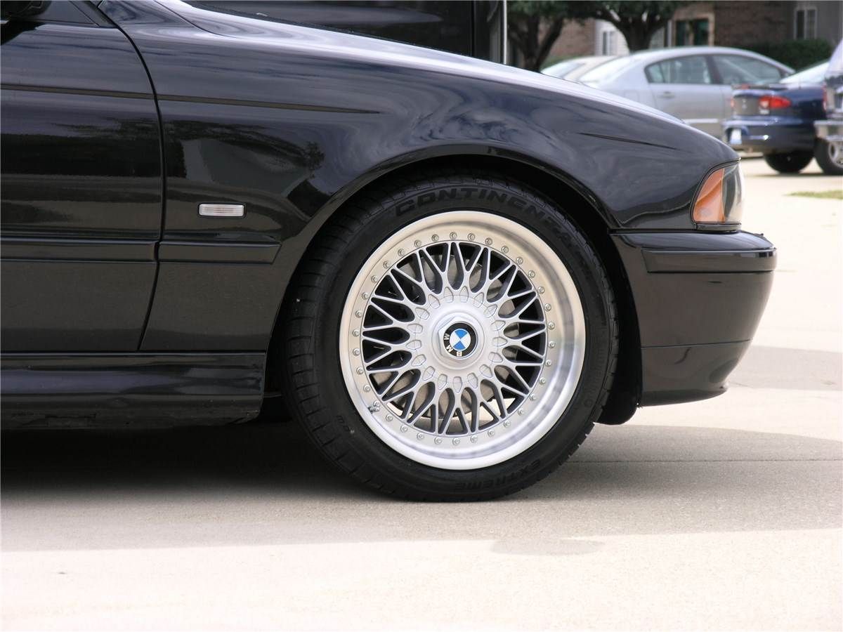 Bmw style 5 bbs deals center caps