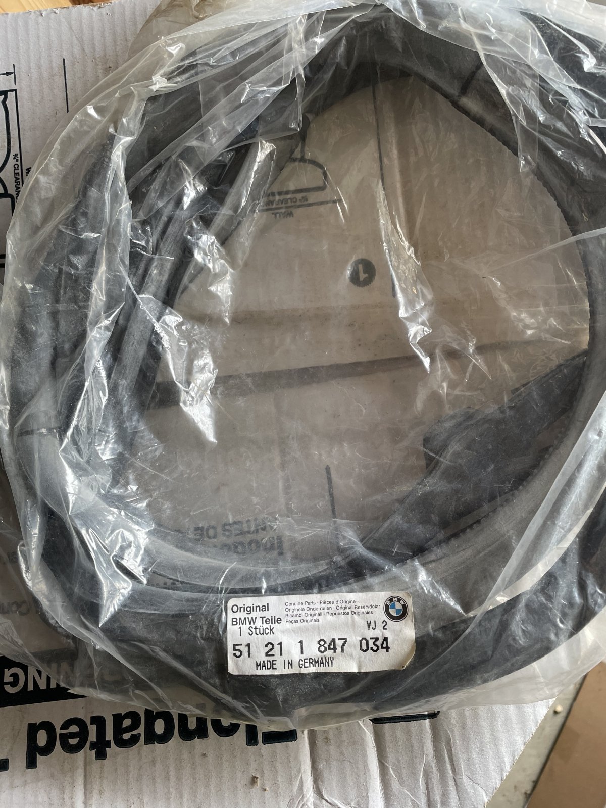 Sold NOS Genuine BMW door seals BMW E9 Coupe Discussion Forum