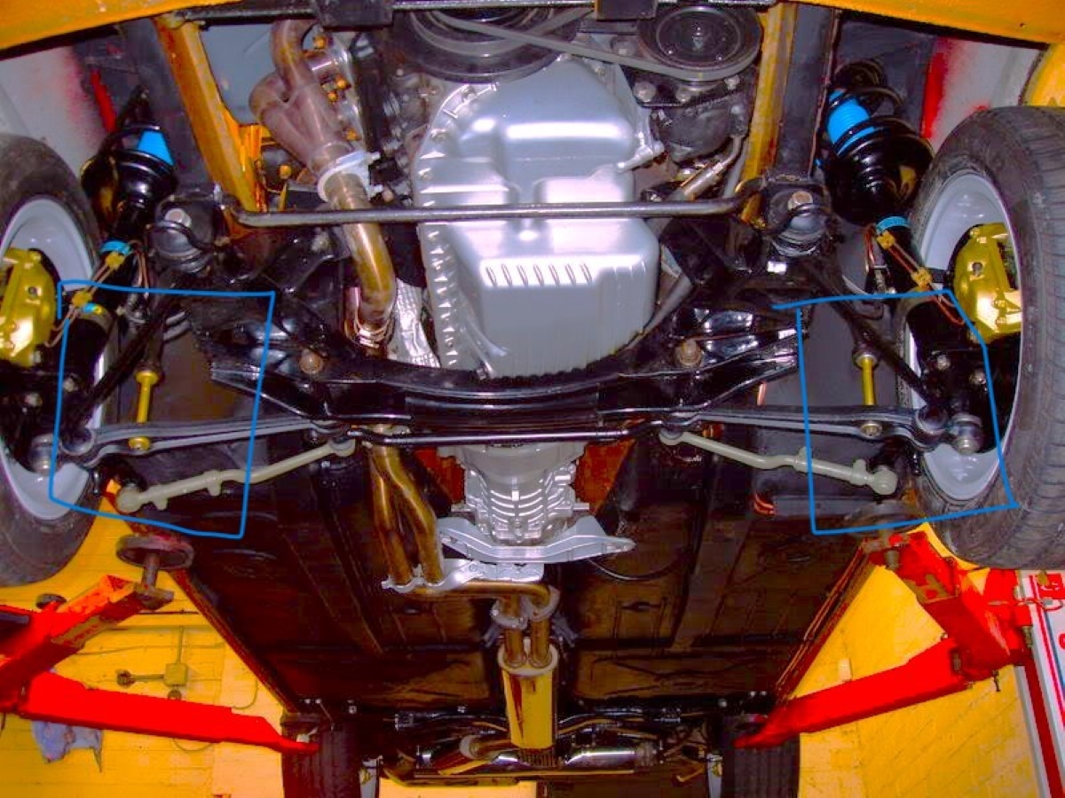 bmw e9 under.jpg
