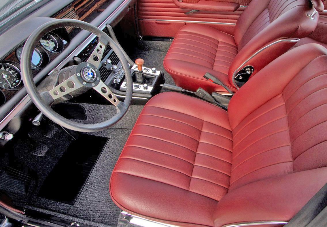 Carpet closeup, transverse lines.jpg