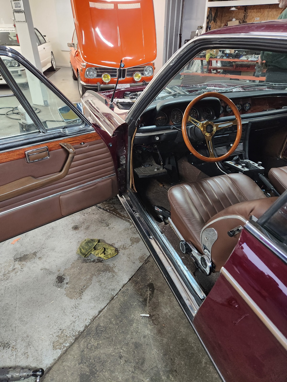 E9-Csi-2.jpg E9-Csi-2.jpg