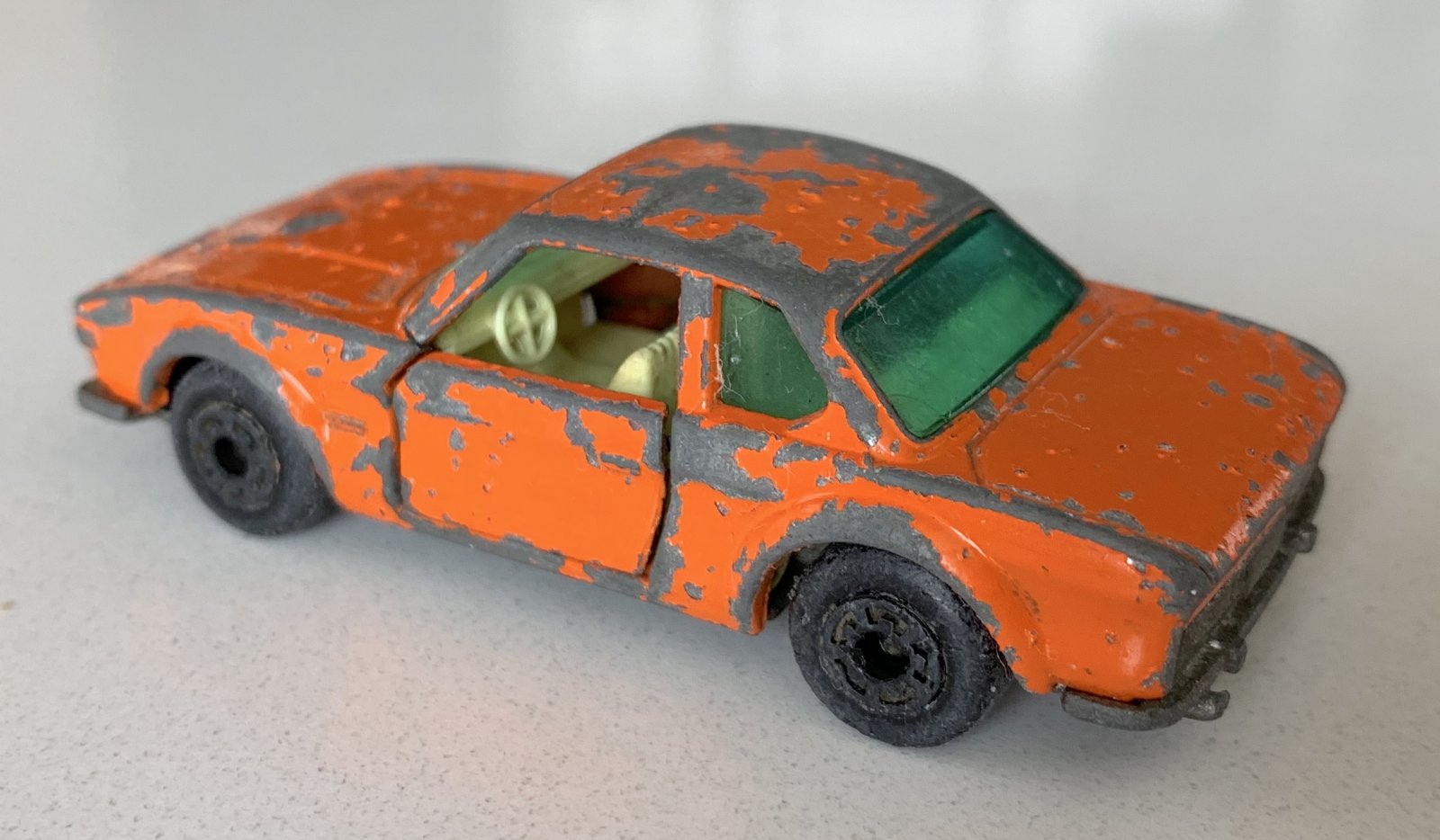 Matchbox Inka BMW 3.0 CSL IMG_9054dm.jpg