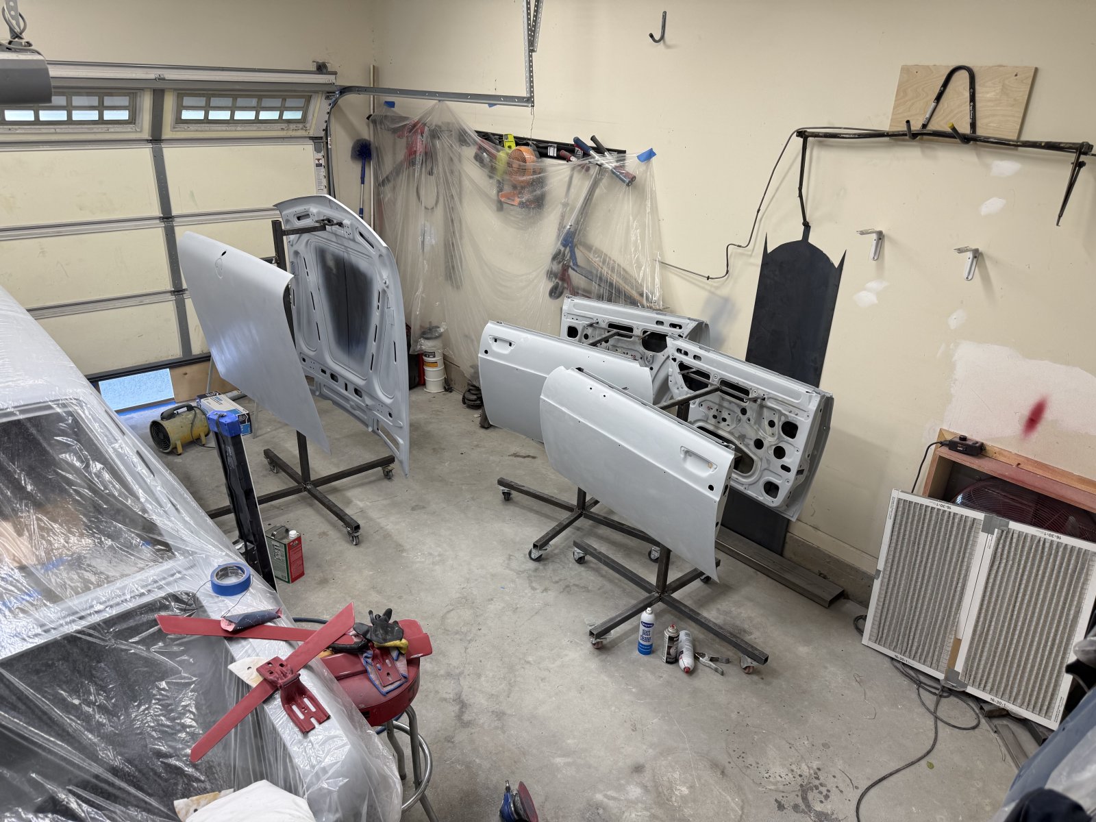 Paintbooth2.jpg