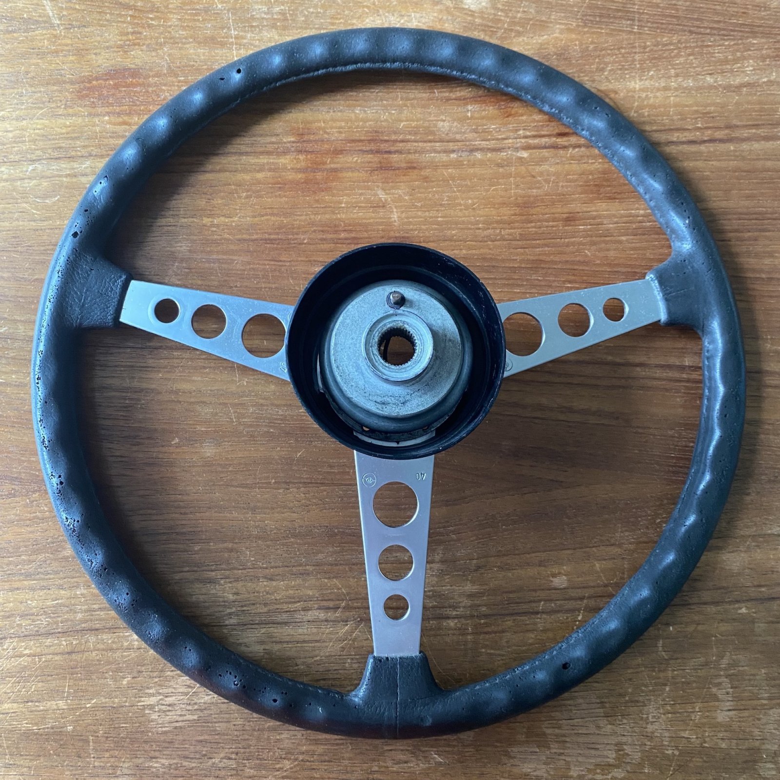 petri_sports_steering_wheel_400mm_4.jpg