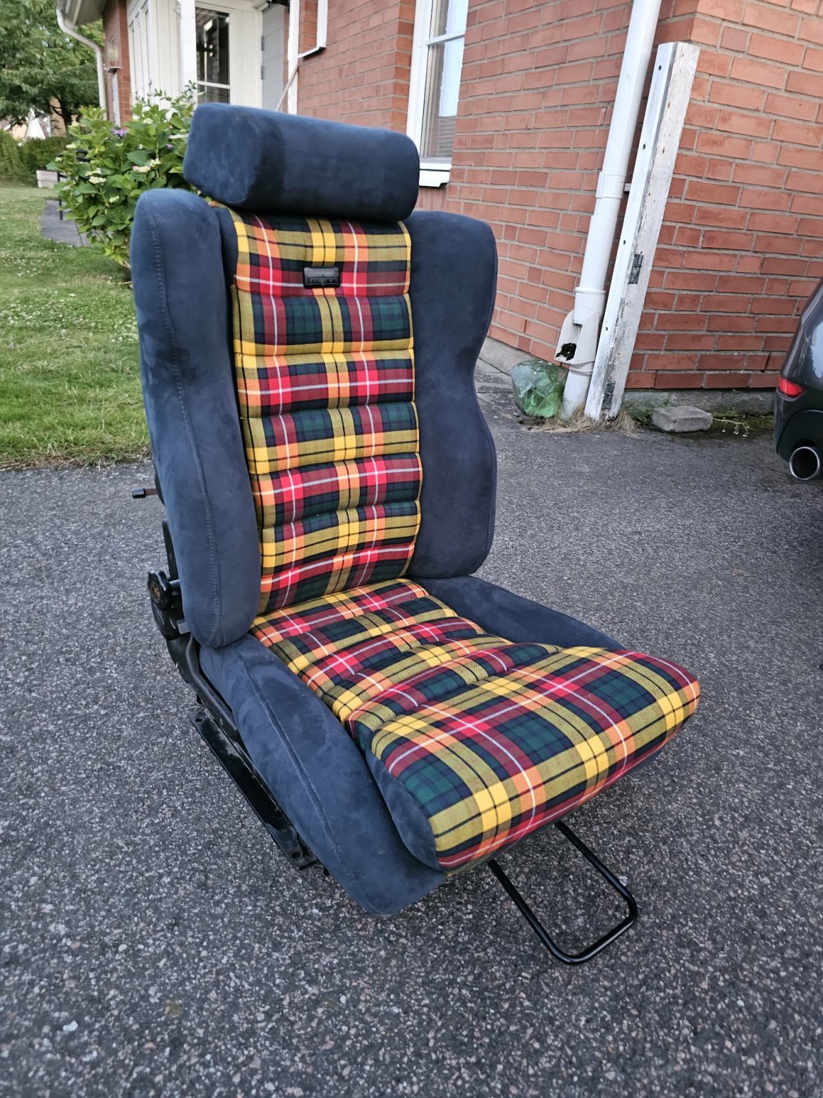 Scheelmann_seat.jpeg