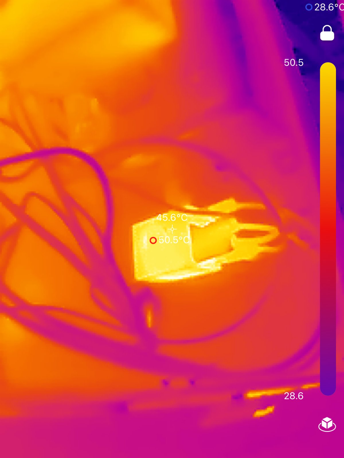 TopInfrared hot relay & wires.JPG