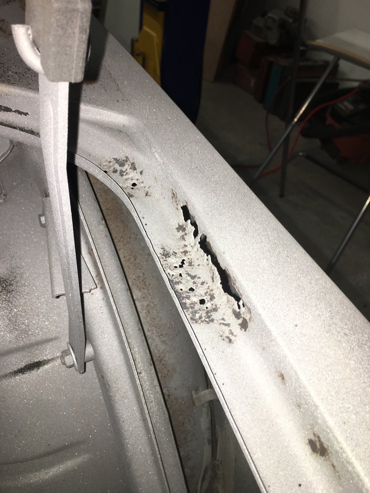 Trunk+Rust+Repair+1.JPG