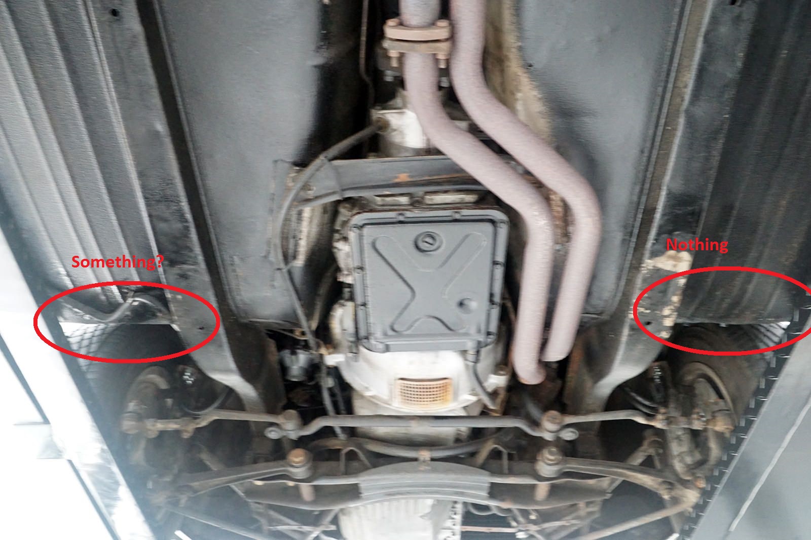 um1975-bmw-30cs-e9-automatic-coupe2.jpg um1975-bmw-30cs-e9-automatic-coupe2.jpg