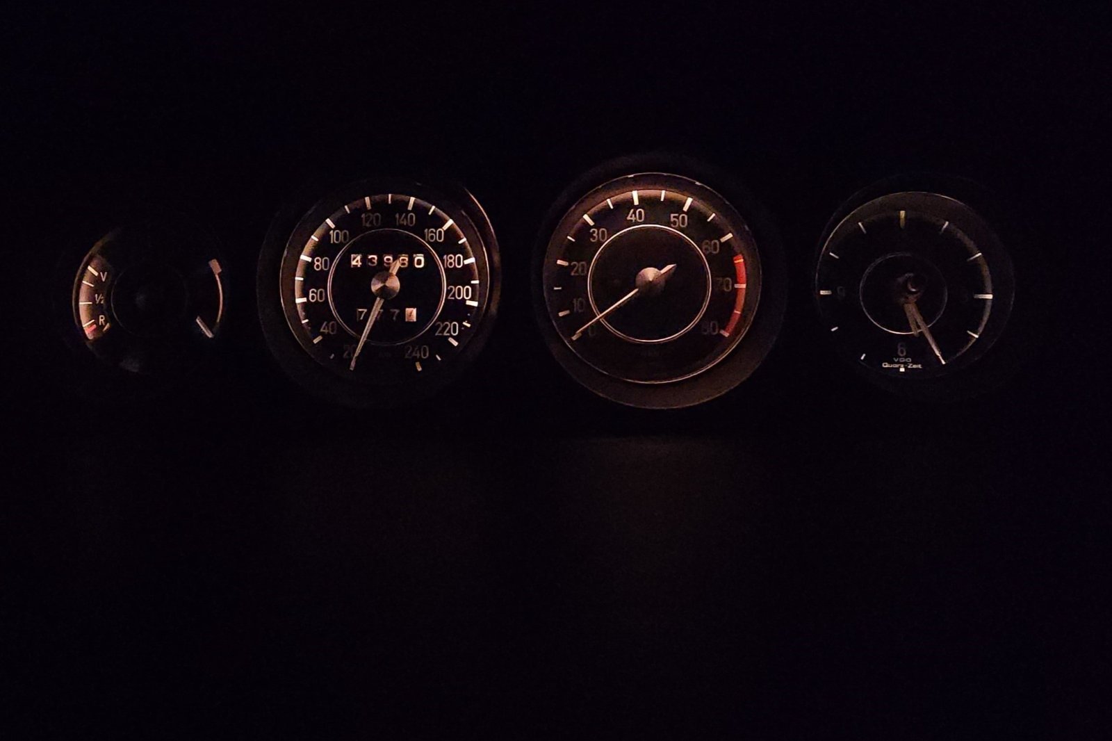 With 4W Osram bulbs.jpg