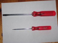redhandeledscrewdrivers.jpg