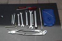 BMW Tools.jpg