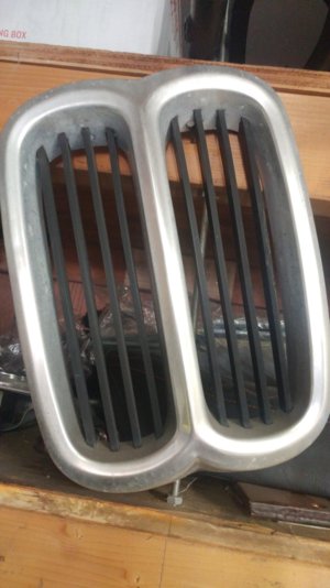 e9-74-grille.jpg