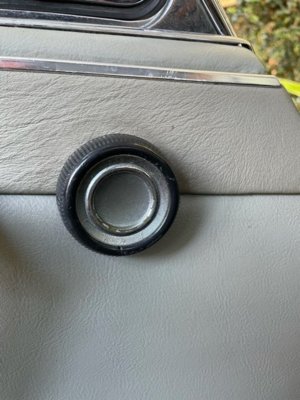 E9 vent knob.jpeg