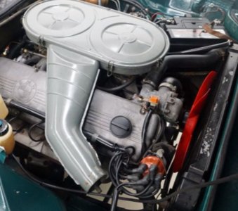 CSI (CS) engine bay IV.jpg