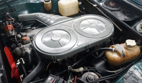 CSI (CS) engine bay.jpg