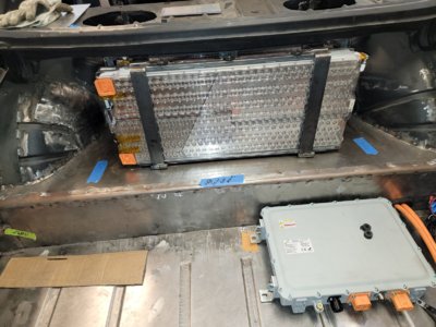 batteryBriefcaseClosed.jpg