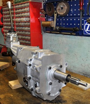 1255.003.050 - B.M.W. 2002 E10 SCHNITZER Grp2 Rally Gearbox F.I.A.. b(1).JPG