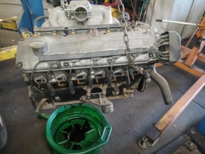 engine.intake.passenger.jpg