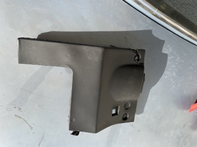 Early Under dash panel IV.jpg