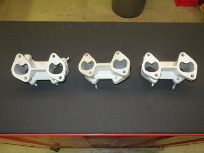 6-Cyl Manifolds.jpg