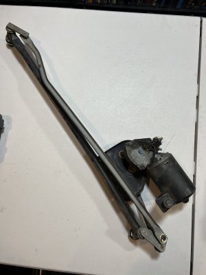 windshield wiper motor assembly.jpeg