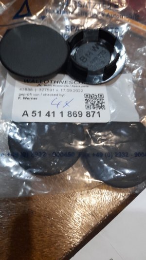  BMW E9 Blanking Plugs Part No 51411869871.jpeg