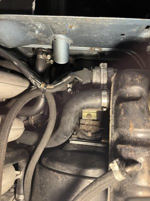 unknown elec component zoomed out.jpg