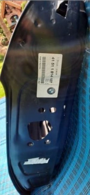 E9 Tür links org BMW 2.JPG