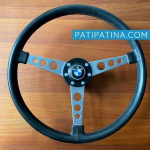 petri_400_bmw_sports_steering_wheel_1.jpg