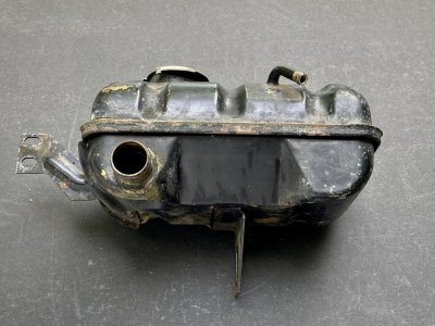 Overflow tank 2.jpg