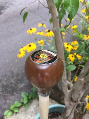 P 356 shift knob.JPG
