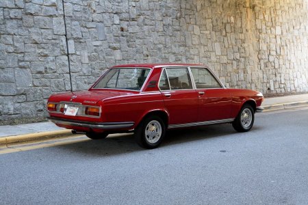 1970_bmw_2800_02.jpeg