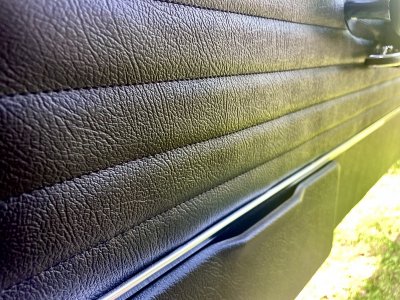 side panel..jpeg