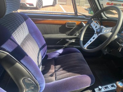 steering wheel.jpg
