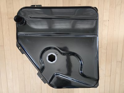 20240914-fuel tank 01.jpg