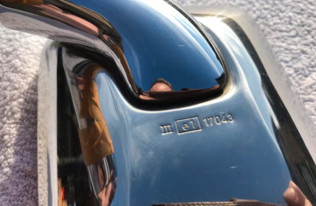 outside mirror bmw 1.png