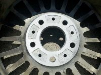 Alpina Wheel Inside Close-up.jpg